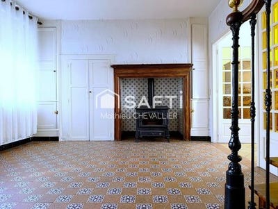 /international/fr/crecy-en-ponthieu-picardie-310105302798/
