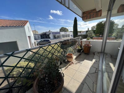 /international/fr/challans-pays-de-la-loire-310097272195/