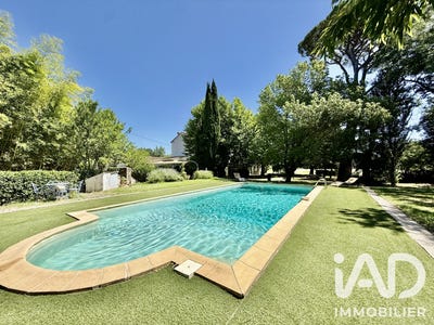 /international/fr/le-luc-provence-alpes-cote-d-azur-310109147486/
