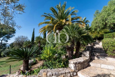 /international/fr/la-cadiere-d-azur-provence-alpes-cote-d-azur-310101035533/?lang=de