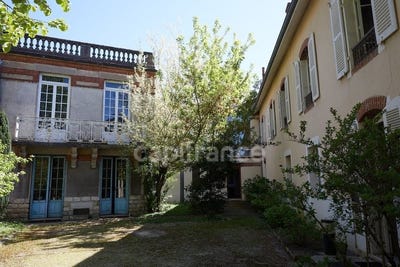/international/fr/chalon-sur-saone-burgundy-310106711364/