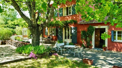 /international/fr/villecroze-provence-alpes-cote-d-azur-310099230203/