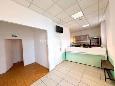 /international/fr/cerisiers-burgundy-310106832296/