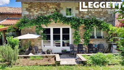 /international/fr/manot-charente-310094660098/