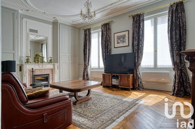 /international/fr/meulan-en-yvelines-ile-de-france-310099836082/
