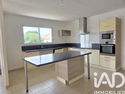 /international/fr/ginestas-languedoc-roussillon-310106512524/