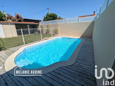 /international/fr/cire-d-aunis-charente-310100290059/?lang=en
