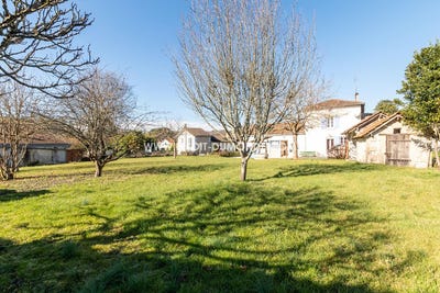 /international/fr/saint-astier-aquitaine-310100993198/