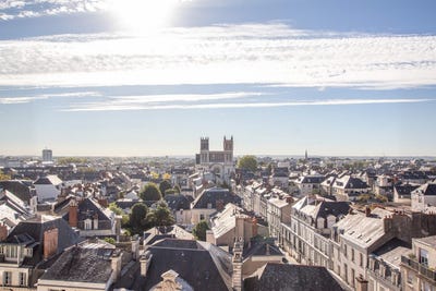 /international/fr/angers-pays-de-la-loire-310120008968/