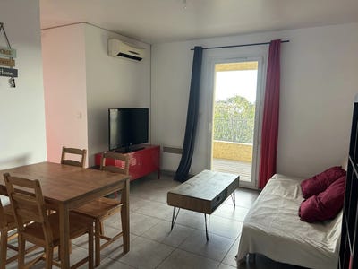 /international/fr/borgo-corsica-310104000238/