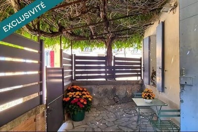 /international/fr/la-motte-d-aigues-provence-alpes-cote-d-azur-310100861336/?lang=zh-tw