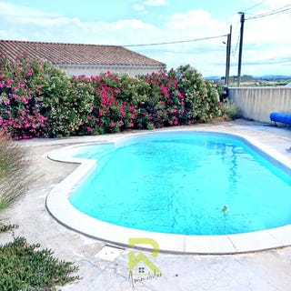/international/fr/conilhac-corbieres-languedoc-roussillon-310105627786/