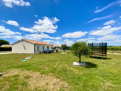 /international/fr/allas-champagne-charente-310108784891/?lang=it