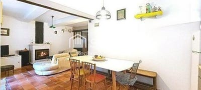 /international/fr/puisserguier-languedoc-roussillon-310103997339/