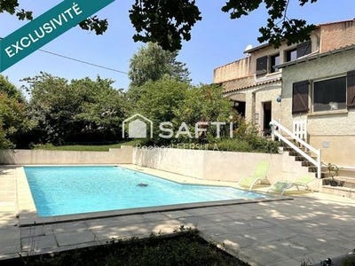 /international/fr/roquecourbe-midi-pyrenees-310100461713/