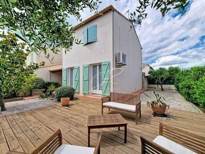 /international/fr/sauvian-languedoc-roussillon-310108247366/