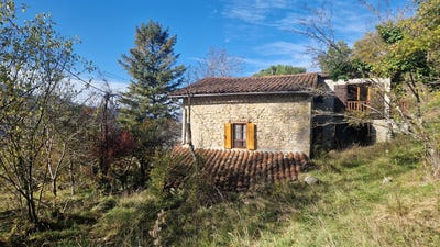 /international/fr/foix-midi-pyrenees-310108760585/?lang=th