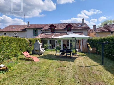 /international/fr/bourdeilles-aquitaine-310103287384/