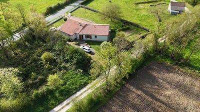 /international/fr/chanteloup-charente-310107600576/?lang=de