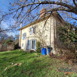 /international/fr/noalhat-auvergne-310105372255/