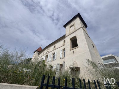 /international/fr/nimes-languedoc-roussillon-310108419807/