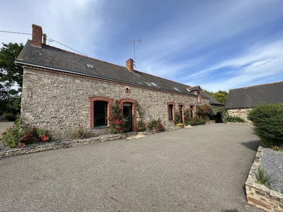 /international/fr/martigne-ferchaud-brittany-310099684537/?lang=zh-tw
