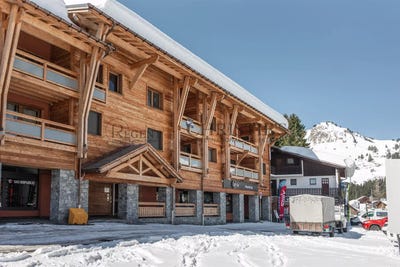 /international/fr/taninges-praz-de-lys-sommand-rhone-310104420463/