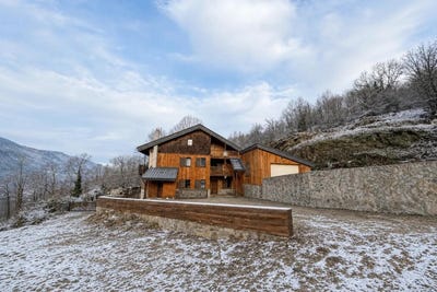 /international/fr/ax-les-thermes-midi-pyrenees-310108943669/
