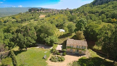 /international/fr/saignon-provence-alpes-cote-d-azur-310098638660/