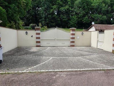 /international/fr/mareuil-sur-cher-centre-val-de-loire-310100281354/?lang=en