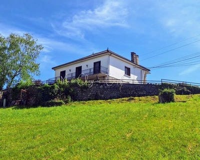 /international/fr/cosnac-limousin-310100041597/