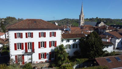 /international/fr/hasparren-aquitaine-310106604443/