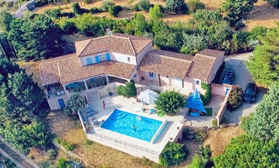 /international/fr/lodeve-languedoc-roussillon-310108593234/