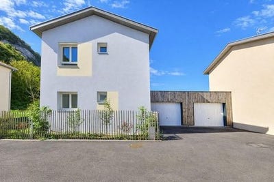 /international/fr/cognin-les-gorges-rhone-310107298706/
