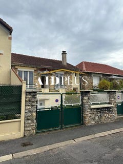 /international/fr/saint-prix-auvergne-310103518253/