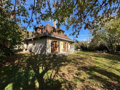 /international/fr/montpon-menesterol-aquitaine-310109020256/