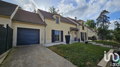 /international/fr/cergy-ile-de-france-310100180892/