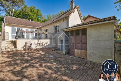 /international/fr/chartres-centre-val-de-loire-310099616330/