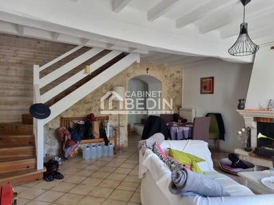 /international/fr/puisseguin-aquitaine-120093296795/