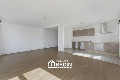 /international/fr/merignac-charente-310108990593/?lang=id
