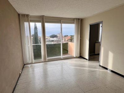 /international/fr/beaucaire-languedoc-roussillon-310108529658/