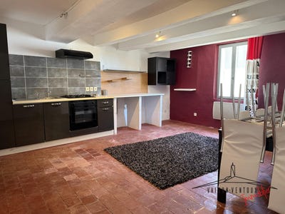/international/fr/le-barroux-provence-alpes-cote-d-azur-310099502440/