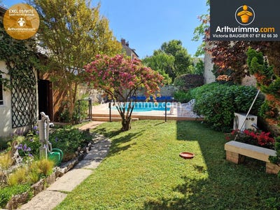 /international/fr/9-rue-charles-nodier-lons-le-saunier-franche-comte-310105813946/