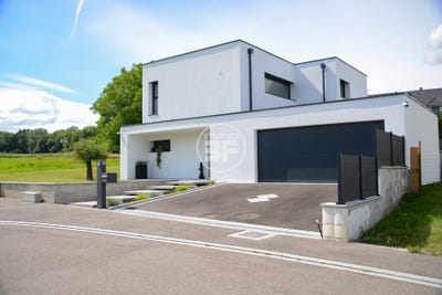 /international/fr/ranspach-le-bas-alsace-310108894386/