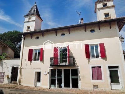 /international/fr/pradines-midi-pyrenees-310103283203/