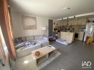 /international/fr/charly-sur-marne-picardie-310108369159/