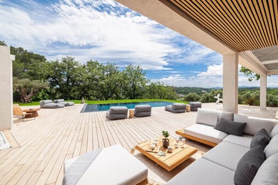 /international/fr/valbonne-hh-15851494-valbonne-provence-alpes-cote-d-azur-310100952598/?lang=en