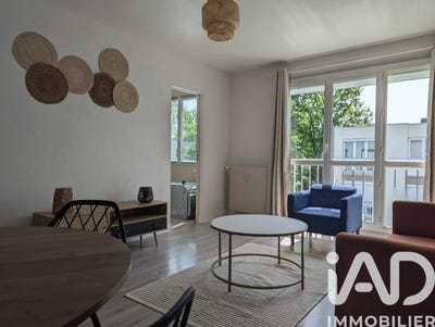 /international/fr/orleans-centre-val-de-loire-310107359780/