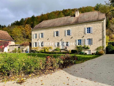 /international/fr/beaune-burgundy-310104263194/