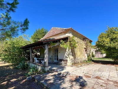 /international/fr/saint-colomb-de-lauzun-aquitaine-310120009515/